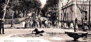 1300- Port-Gueydon - Grande Rue et le Jet d'eau2
